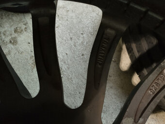 sada celých kol OXXO 215/45 R 17 - 10