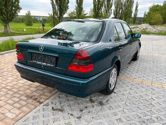 Mercedes C 220CDI r.v.1998  najeto pouze 117Tkm - 10