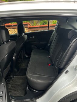 Kia Sportage 1.6 GDi Exclusive - 10