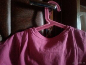 Prodam triko vel.110/116 Top stav,jako nove a moc pekne,zn.: - 10