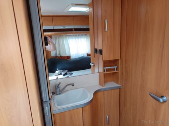 KARAVAN WILK - 10