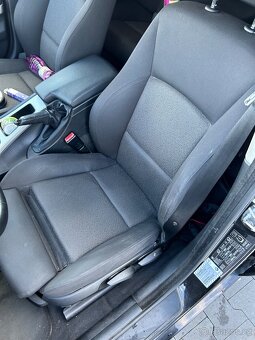 Bmw e90 325i - 10