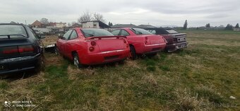 Dobrý deň predám alebo rozpredám tieto dve Fiat coupe - 10