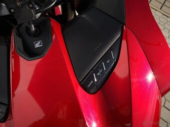 Honda CTX 1300, r.v.2016, nové v ČR, najeto pouze 8.787 km - 10