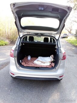 prodam Ford B MAX,r.v.2014 - 10