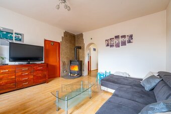 Rodinný dům (199 m²) se zahradou (692m²), Protivín - 10