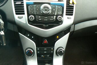 Chevrolet Cruze 1.7CDTi -2013 - 10
