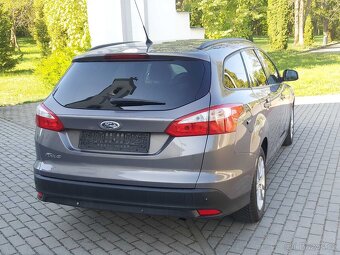 Ford Focus 1.6 Ti-VCT 92 kw, pouze 112.000 km - 10