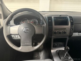 Nissan Pathfinder 2.5dCi , 128 kW nafta, 2005 - 10