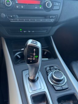 BMW X5 xDrive 30d TOP STAV - 10