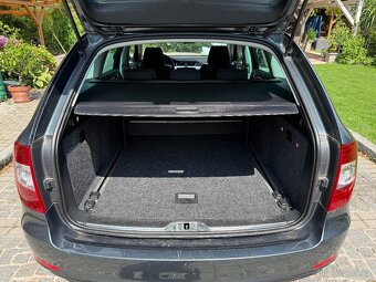 ŠKODA SUPERB KOMBI 2015 2.0TDI AMBITION PLUS - 10