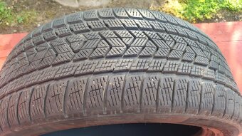 Zimní pneu Pirelli Scorpion Winter 275/45/21 + 315/40/21 4ks - 10