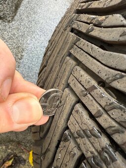 Prodám alu kola AUDI 5x112 R17 s pneu - 10