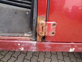 Land Rover Defender 110 TD5 - 10