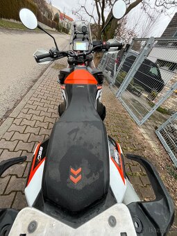 KTM 890 Adventure R - 10