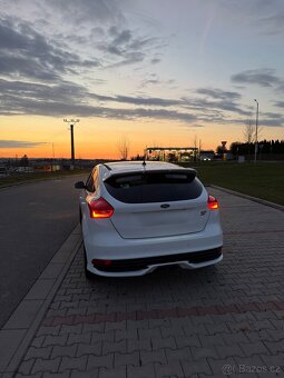 Ford focus mk3 ST facelift - 10