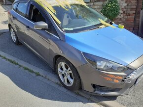 prodam ford focus 1.5 ecoboost 110 kw 2015/4 titanium - 10