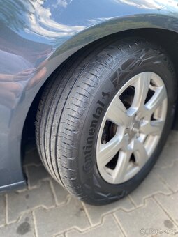 Audi A4 B8 2.0 TDI 105kW Manual - 10