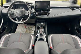 ► TOYOTA COROLLA 1.8 HYBRID GR SPORT E-CVT LED-KAMERA-TAŽNÉ - 10