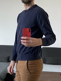 svetry (cena za ks) Tommy Hilfiger sweaters v-neck size S - 10