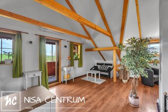 Prodej dvou rodinných domů 336 m2 a 160 m2 s pozemkem 8014 m - 10