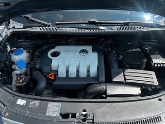 VW Touran 2.0TDi, r.2008, rozvody, 2.maj., stk - 10