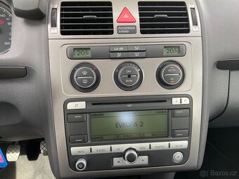 VW Touran 1,9 TDi Serviska, ALU, Tempomat - 10