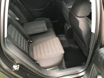 VW PASSAT COMBI 2.0TDi manuál, 125kW R- line 2009 - 10