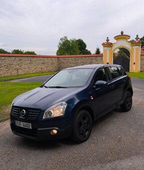 Nissan Qashqai 2.0DCi - 10