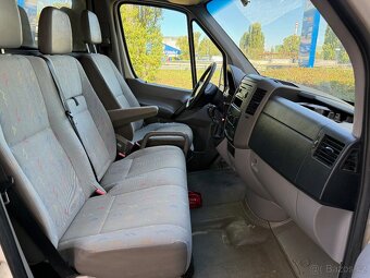 VW Crafter 2.5 tdi - 80 kw, tažné zařízení - 10
