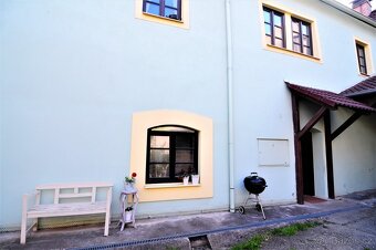 Pronájem zrekonstruovaného bytu 2+kk v centru města - 10