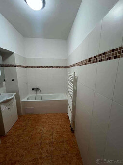 Pronájem zařízeného bytu 2+1 ve Znojmě5 - 10