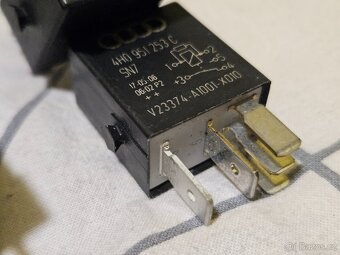 Relé / Relátka - 10