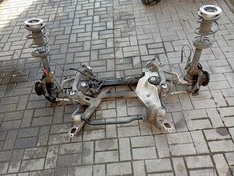 BMW E39 stěna možnost i s chladiči - 10