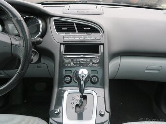 Peugeot 5008 2.0 HDI 120kW CZ SERVISKA 2.MAJITEL - 10