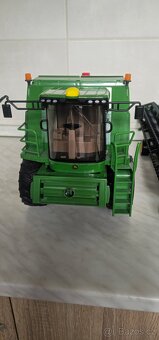 Bruder kombajn john deere - 10