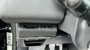 Peugeot 3008 2.0HDi 110kW Premium,Alu,Pano - 10