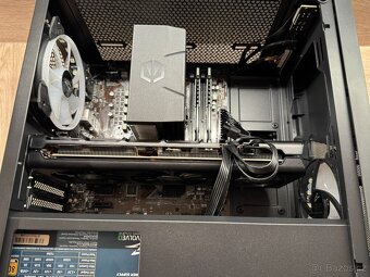 PC - i5 9400F, RX5700XT 8GB, 16GB RAM, 512GB SSD - 10