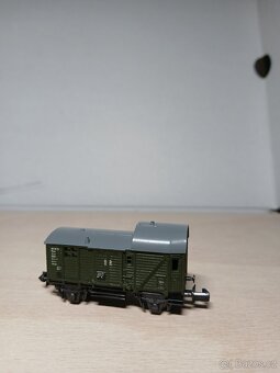 Vláčky n - 10