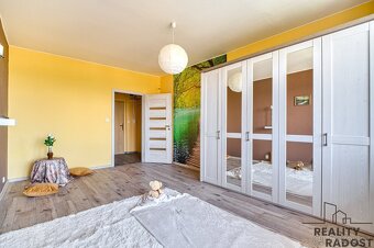 Prodej družstevního bytu 2+kk s krásným výhledem v Ostravě- - 10