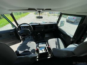 Land Rover Defender 110 TD5 Crew Cab Hardtop - 10