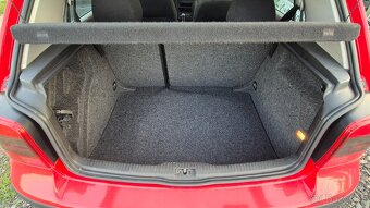 Volkswagen Golf IV 1.6i - 10