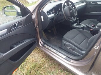 Škoda Superb 2.0. TDI 103 KW navi ,Xenon, tažné - 10