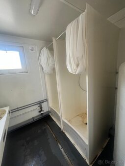 Sanitární sprchový kontejner / Containex 6m délky - 10