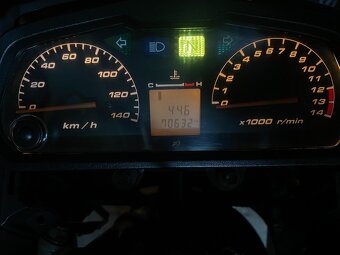 Honda XL 125V Varadero - 10
