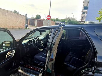 Ford Maverick 4X4 2.3.110KW 2005 - 10