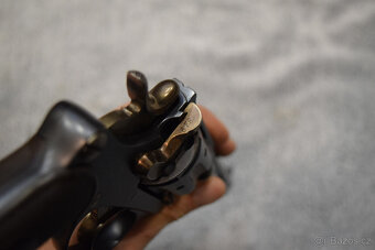 Švýcarský revolver Galand Schmidt M1882 - 10
