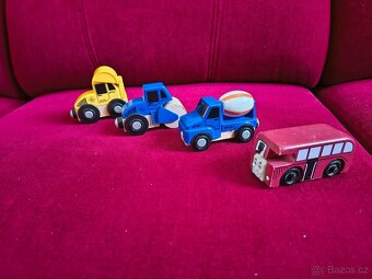 drevena autodraha s prislusenstvim - 10