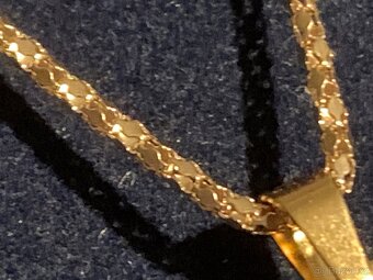 přívěs ,....délka řetízku 60cm - 10