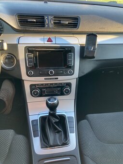 VW Passat variant B6 2.0 tdi - 10